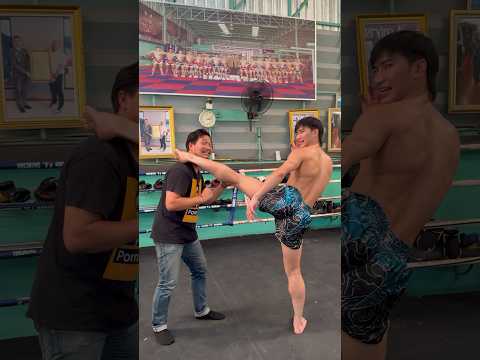 โดน ซ้ายดารา ตะวันฉาย ก้านคอ #ตะวันฉาย #ตะวันฉายพีเคแสนชัยมวยไทยยิม #onechampionship