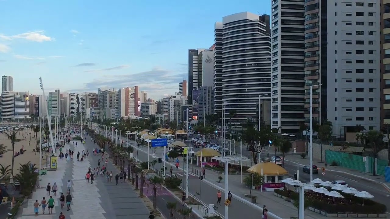 FINAL DE TARDE EM FORTALEZA.  PRAIA DO MEIRELES 