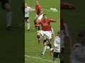 Just one of Cristiano Ronaldo's 31 PL goals on his way to the 2008 Ballon d’Or 🐐#PremierLeague
