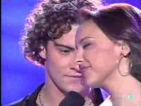 Chenoa & David Bisbal "El alma en pie"