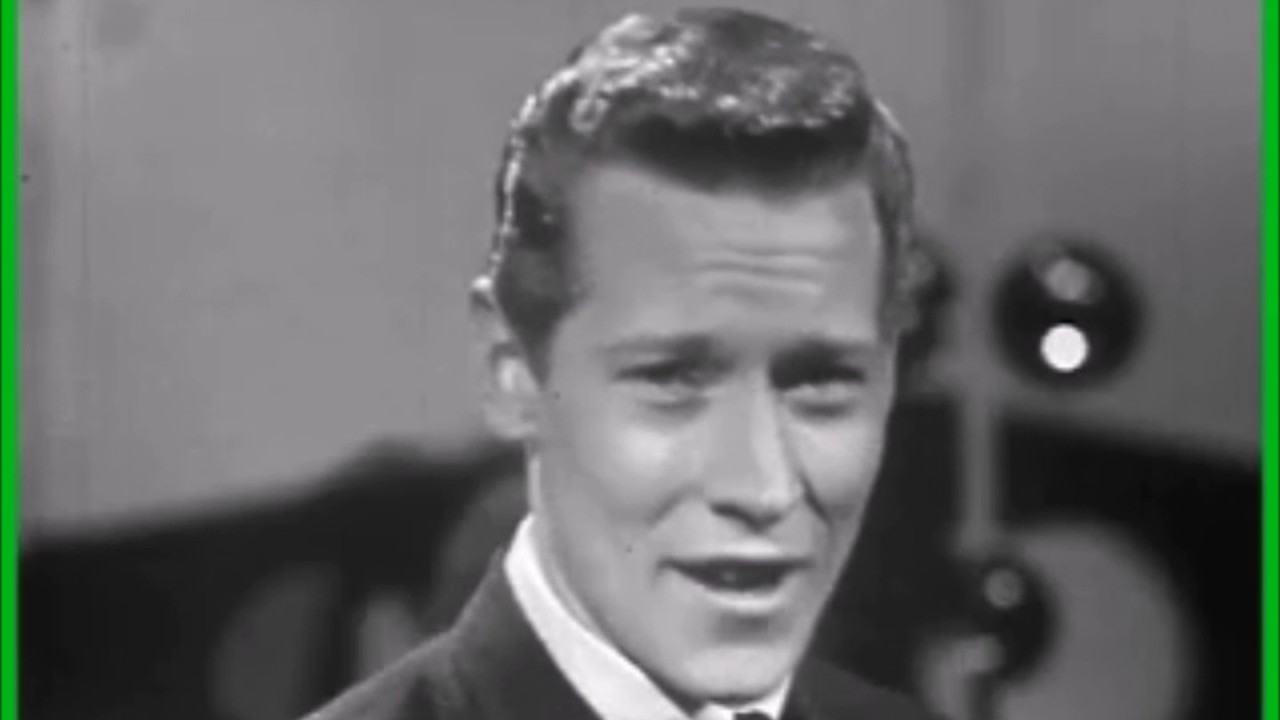 Sandy Scott ♥ Wallpaper Roses ♫ YouTube