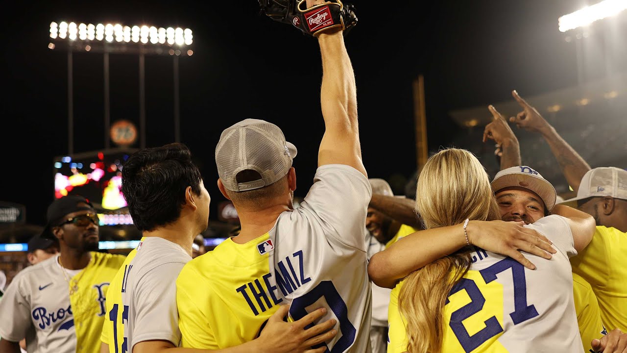 2022 MLB All-Star Celebrity Softball game moments