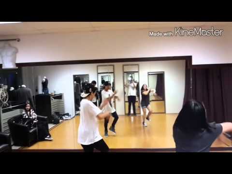 Skrillex ~ Devils Den dance (Mitch's Hip hop Dance class)