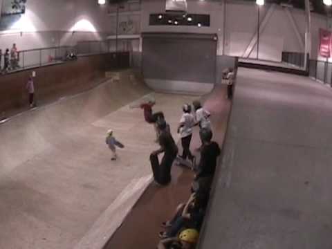Vans Skatepark Best Trick Contest #4 