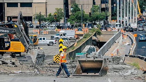 Demolition of the Bonaventure Expressway