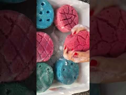 ASMR Sponges Squeezes Soap ❤️🫧💙