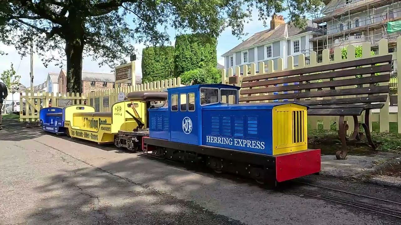 Kingsbridge & District Light Railway   (4k)
