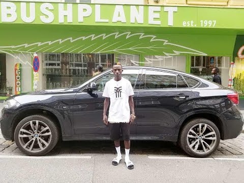 woowwww!-patapaa-is-very-excited-and-thanks-emmanuel-adebayor-&-funny-face-for-getting-him......