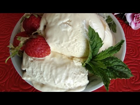 Сливочное мороженое со вкусом крем Брюле.
