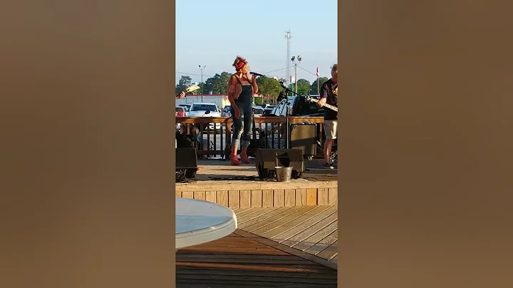 had fun at pop is on the lake