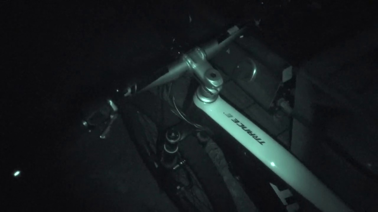 test the light on my giant electric bike YouTube