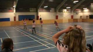 Knebel 3: HEI-Ebeltoft 1 (U-11 piger)    16.01.10