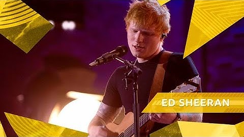 Ed Sheeran - Castle On The Hill (Radio 1