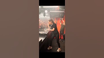 Thumbnail of on Param sundari DJ song