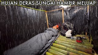 SOLO CAMPING HUJAN DERAS-TIDUR DI DALAM RUMAH PLASTIK HITAM YANG HANGAT