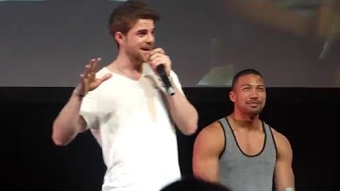 BloodyNightCon 2016 - Nathaniel Buzolic and Charles M. Davis Panel