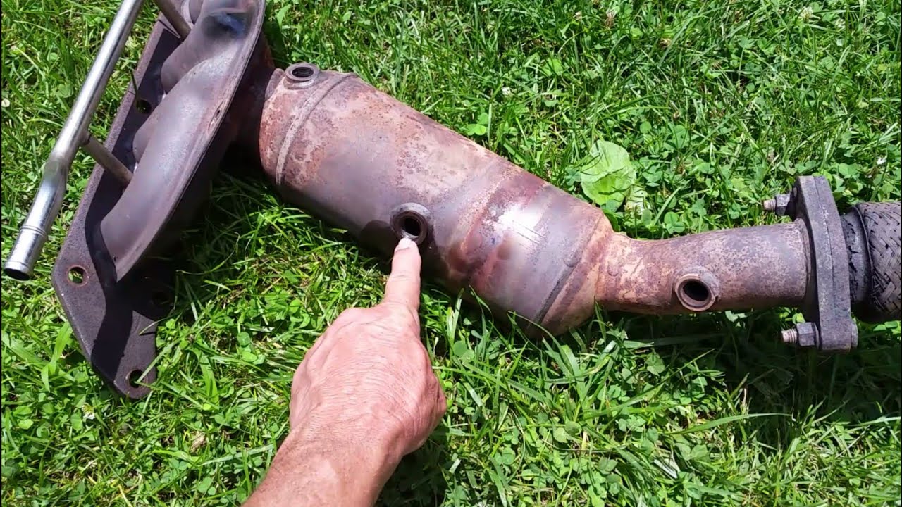 Ford 2.3 Exhaust Manifold Removal tips...PO420 issue. - YouTube