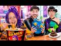 COMIENDO 100 CAPAS de COMIDA con RUMI !!