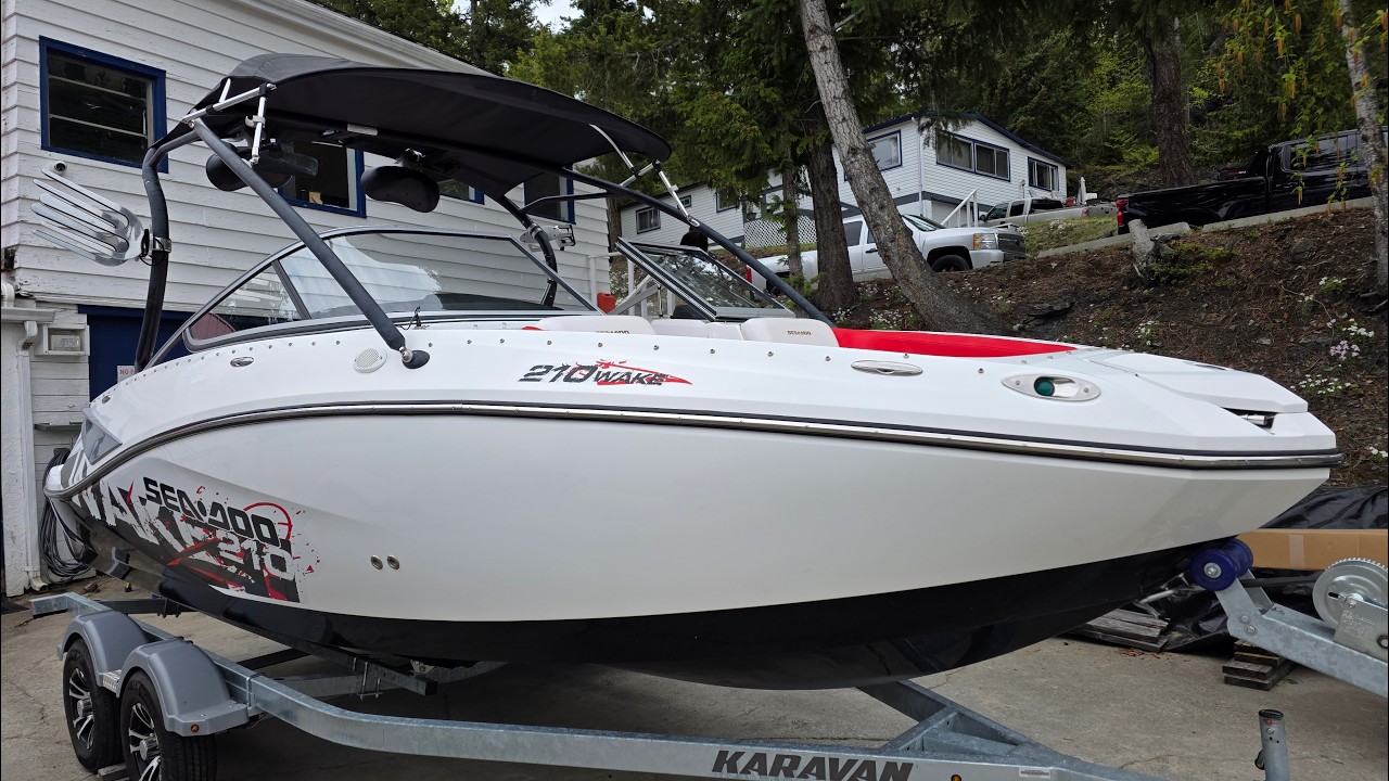 ⁣2010 Seadoo 210 Wake - 430Hp - Wakeboard Tower, Bimini, new trailer.