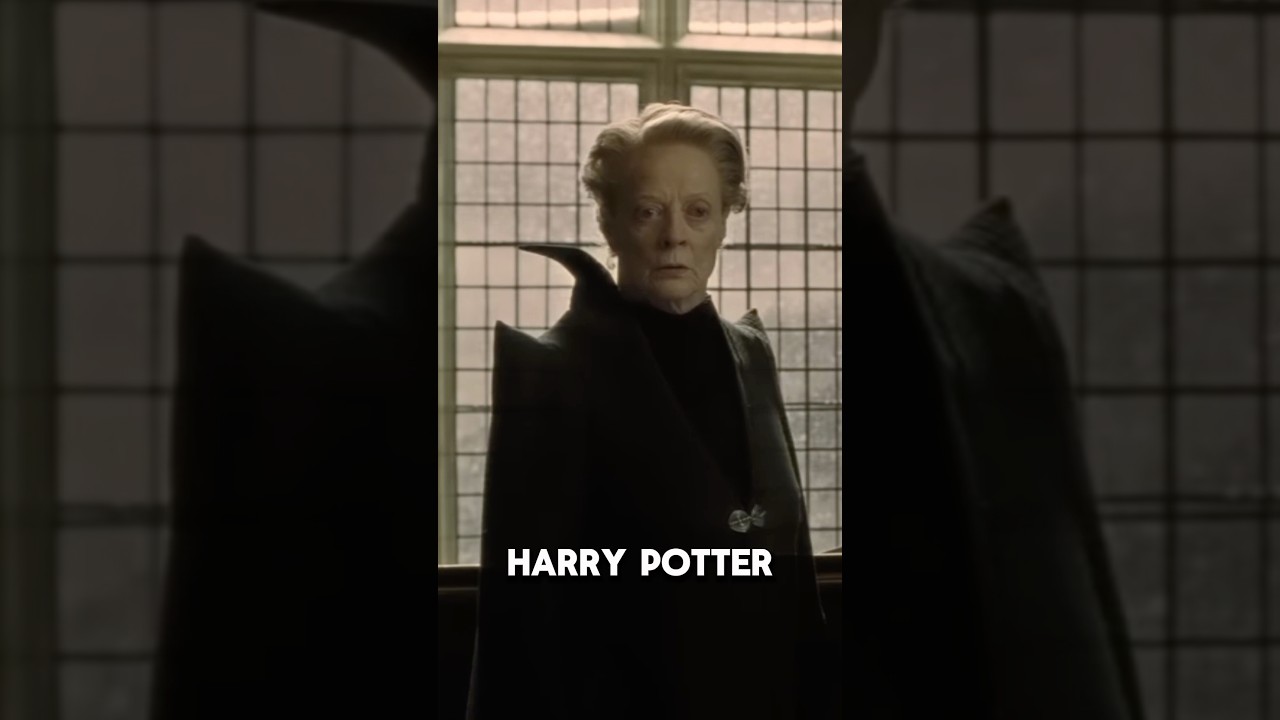 А вы знали, что лестница в Хогвартсе живая? 😱 