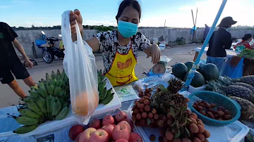 Vientiane Farmers Market // Vientiane Laos 2021 // Annasor moTour