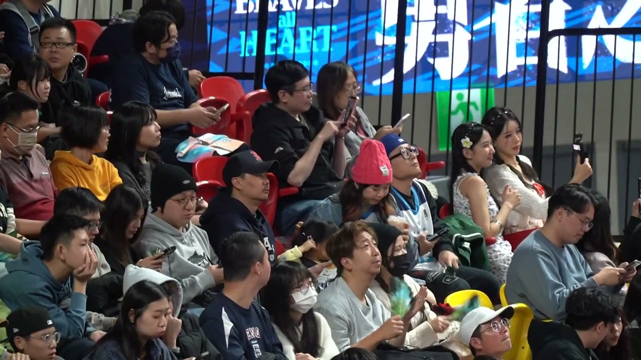 雅英 & 檸檬場邊飯撒，雅英真的戲很多 @台北和平籃球館 (2026.01.03)