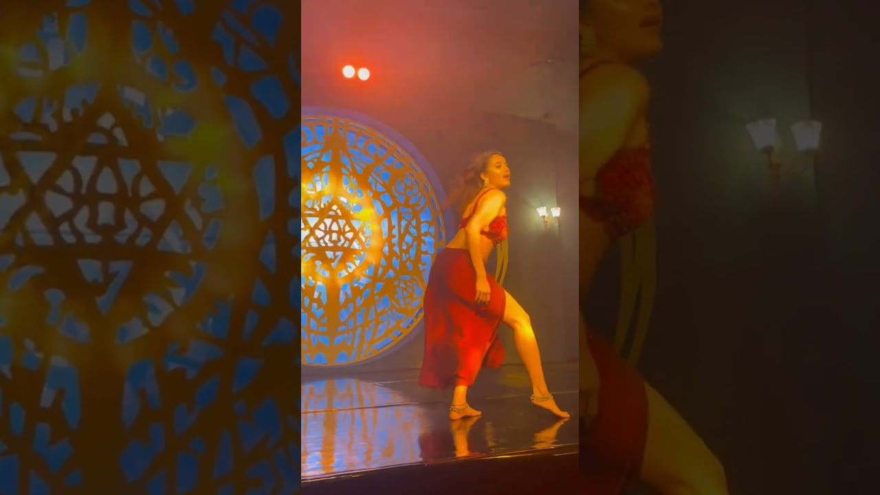 Malvika Sharma hot moves dance rehearsal 