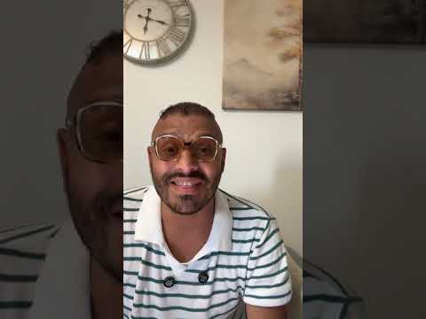 الاهلي اضحك عليه . وفضيحه انس وامير له شاهد وموتسيبي مقالش ان الفيلم فيه بوس