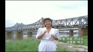 Video thumbnail of "혜은이 - 제3한강교 (1979)"