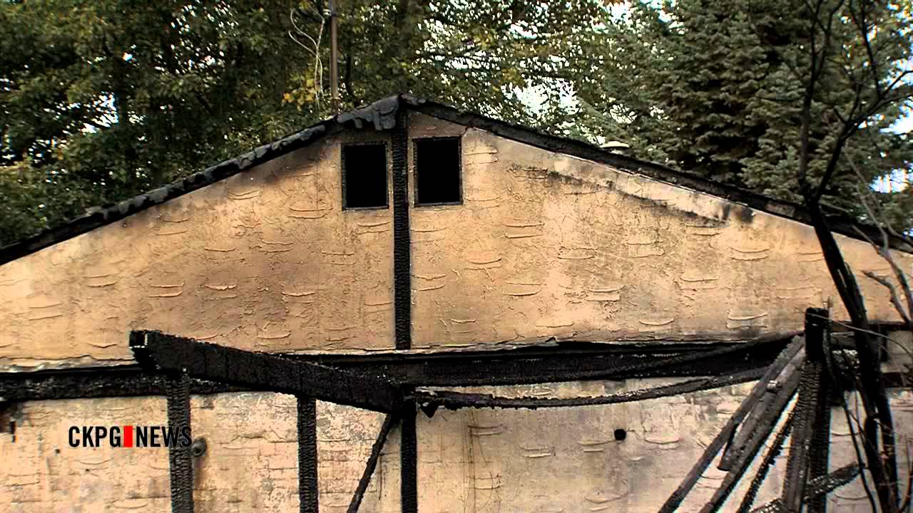 Duplex Carport Fire Causes $120,000 In Damages - YouTube