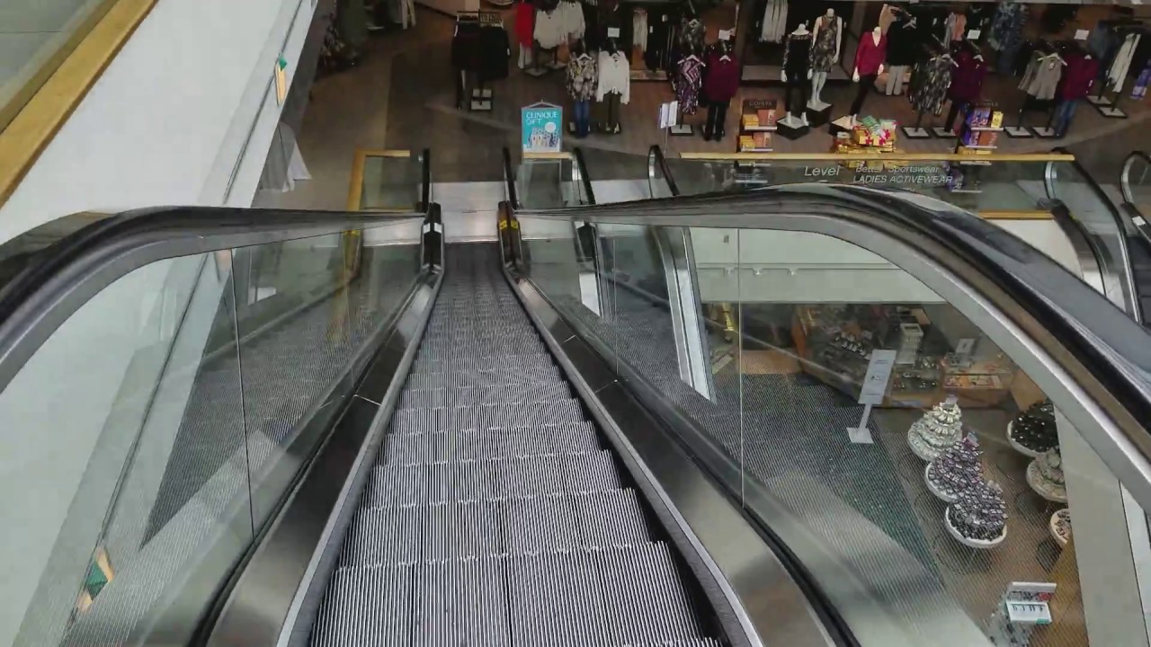 STORE CLOSED: Montgomery Escalators Belk (Formerly Parisian) Phipps Plaza Mall Atlanta, GA