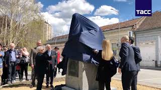 В Сербии открыли памятник ученому Никите Толстому