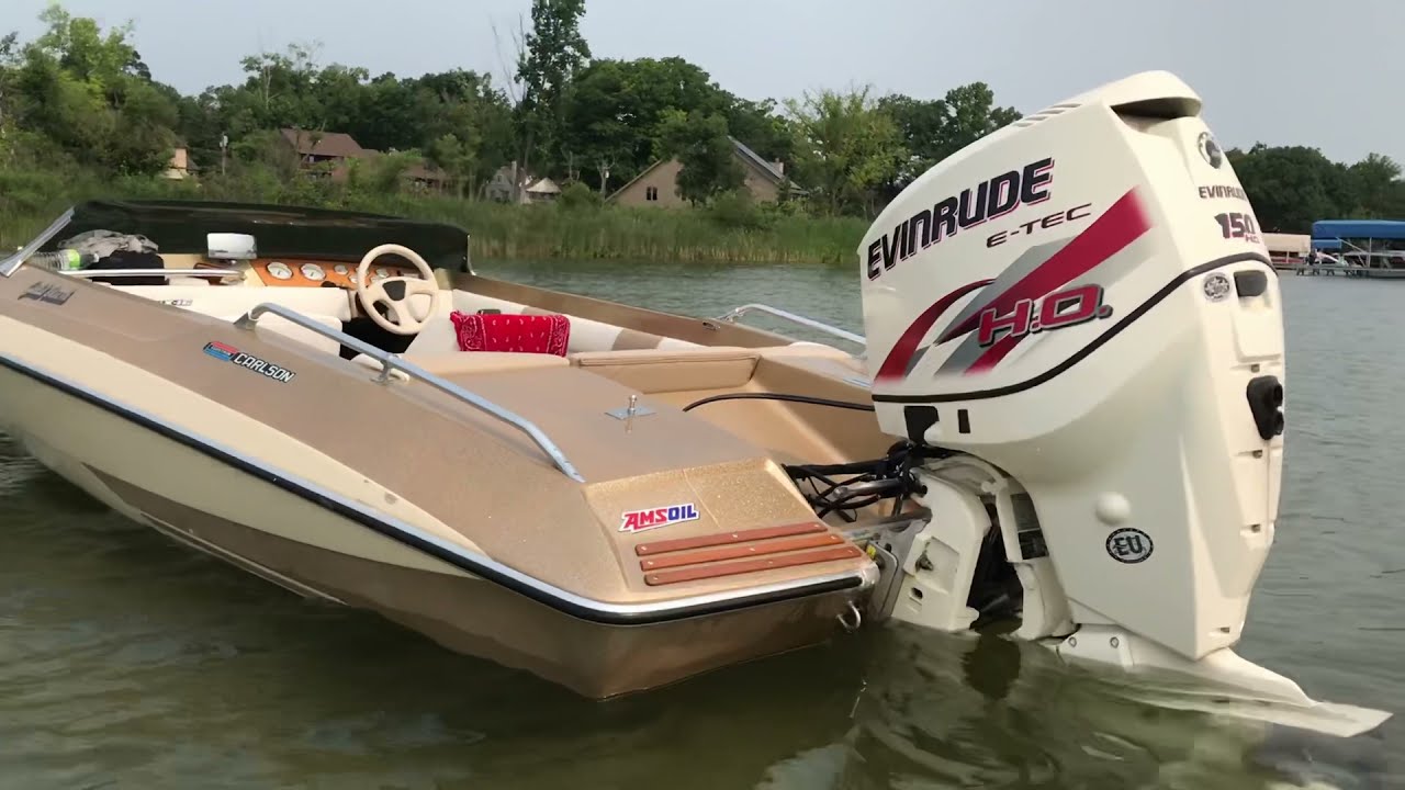 1979 Glastron CVX16, Evinrude ETEC 150HO - Cass Lake GoPro Action, Interior up close