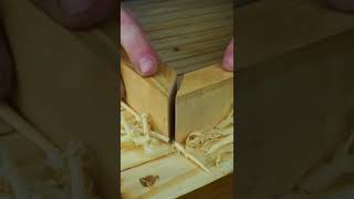 Hand Tool Mitre Joint #shorts #woodwork #oddlysatisfying #satisfying #asmrsounds #chisel #sharp