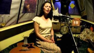 The Narrowboat Sessions 2014, Molly Tilston, 'Quiet Land of Erin'