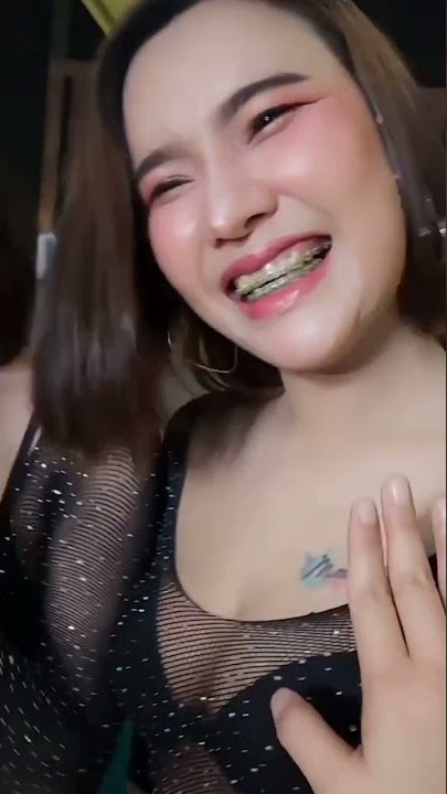 pengang susu #shorts #girl #shortvideo