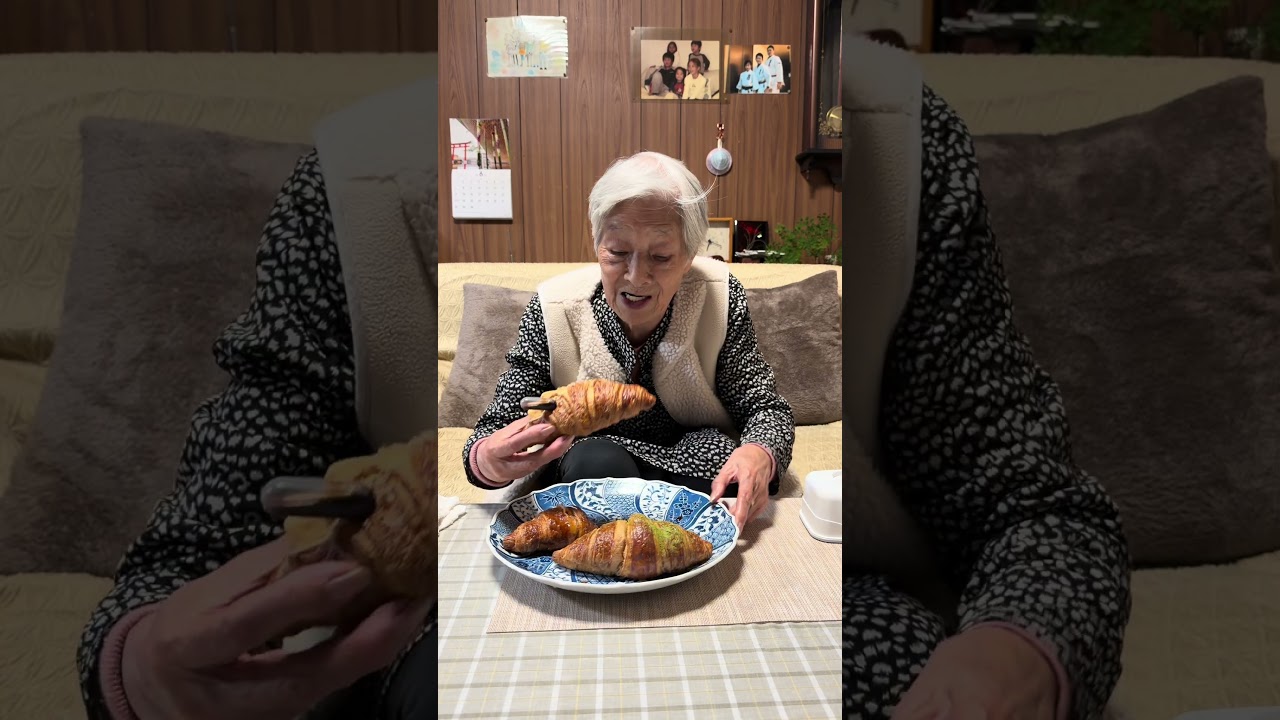 Baachan tries unique croissants🖤