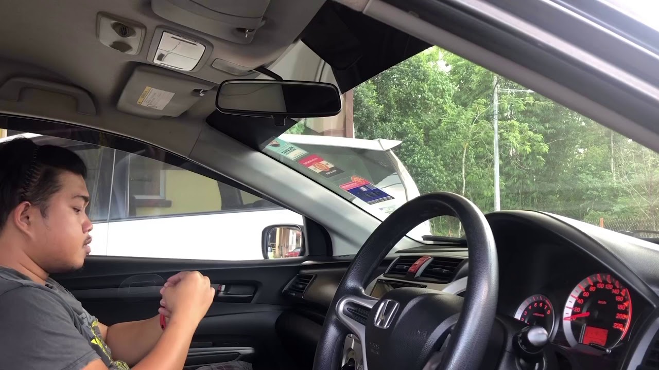 Installing 70mai Smart Dash Cam Pro on Honda City - YouTube