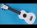 白いウクレレに変えたのは：ソプラノ・ウクレレ マハロ MR1 WT：Soprano ukulele MAHALO MR1 WT