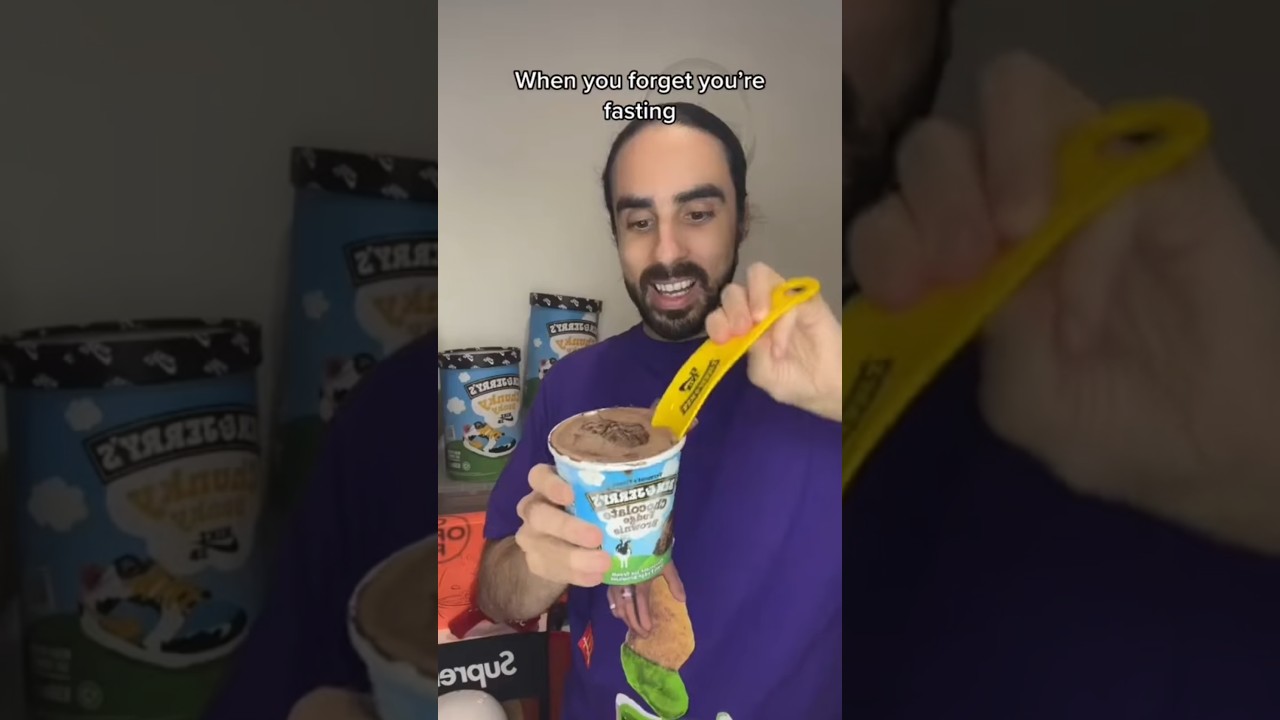 When you forget you're fasting#asmr#funny#halal#asmrfood#ramadan😝🥵
