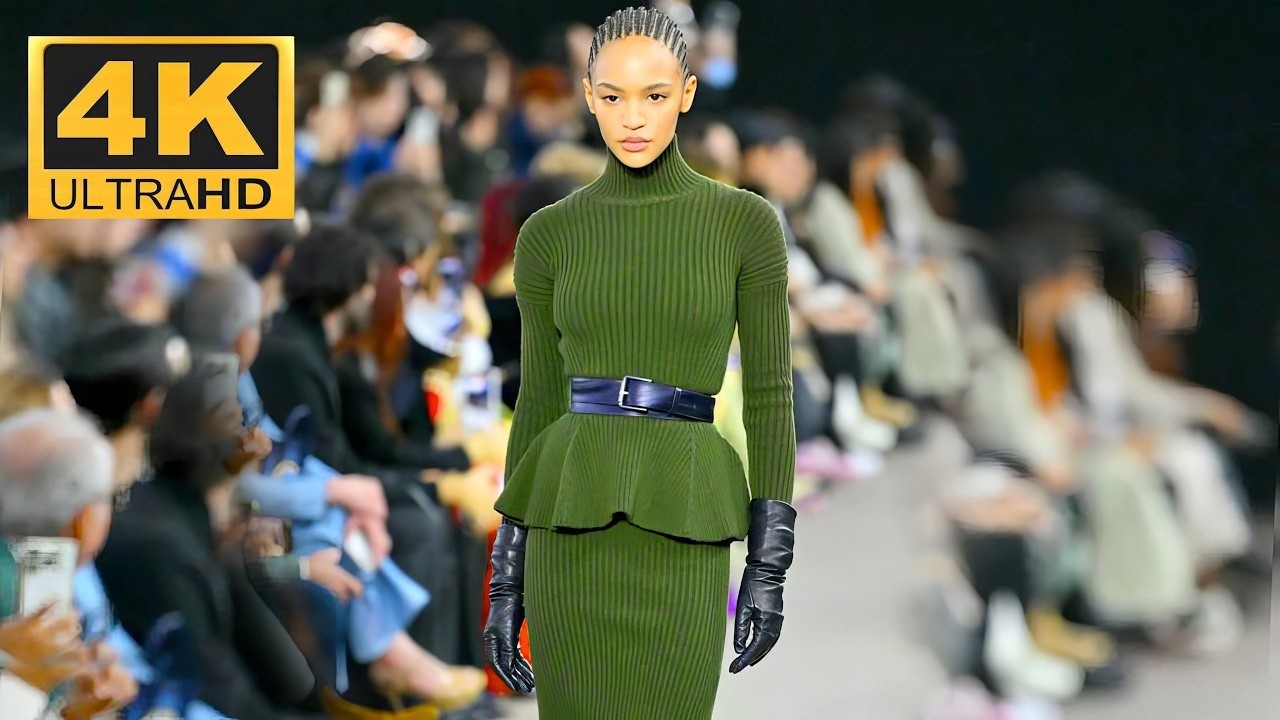 💃 Gái Xinh Đẹp Catwalk Cực Cuốn Hút — Outfit Cao Cấp Được Nâng Tầm Bởi Dịch Vụ Giặt Ủi Cao Cấp 👑B116