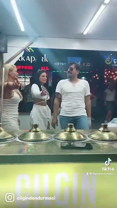 #çılgındondurmacı #a Sweet Show with crazy ice cream man!