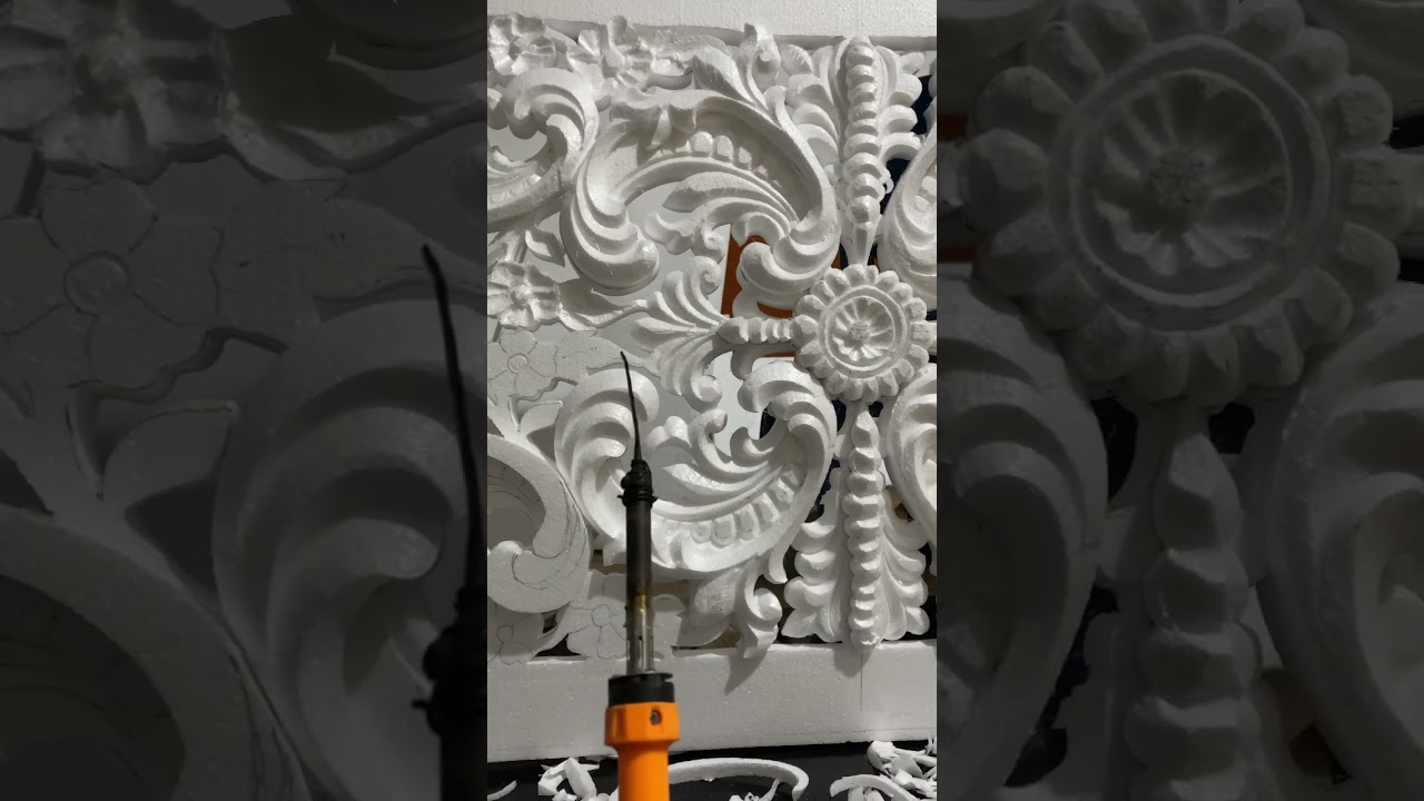 Tahap pengukiran styrofoam