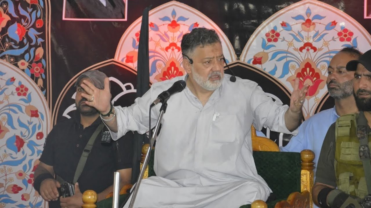 Mujlis e aza at Hygam sopore/ All j&k shia  assosation Darul jawad / MOLVI IMRAN REZA ANSARI SAHAB