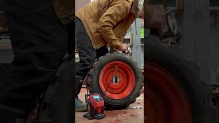 Tubeless Tire: Easy Fix w/ Ratchet Straps #automobile #mechanic #auto #tire