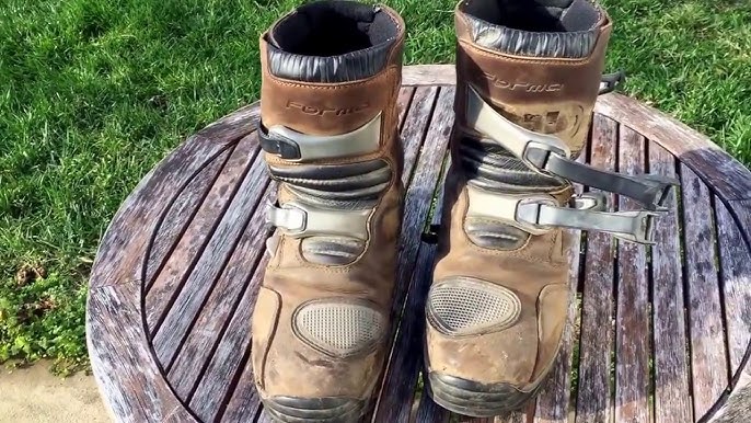 Prueba: botas de cuero para moto de mujer Falco Ayda