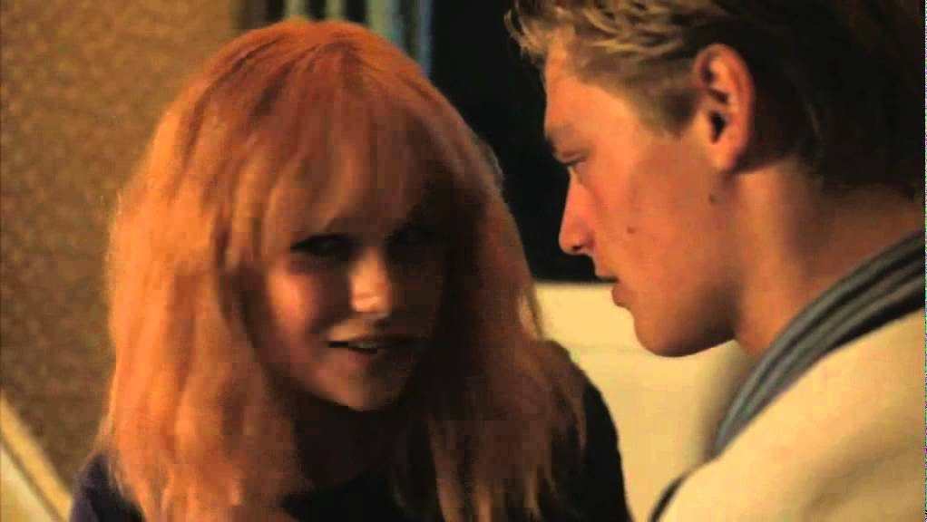 Hoe overleef ik... mijn eerste date? [teaser afl. 7] - YouTube