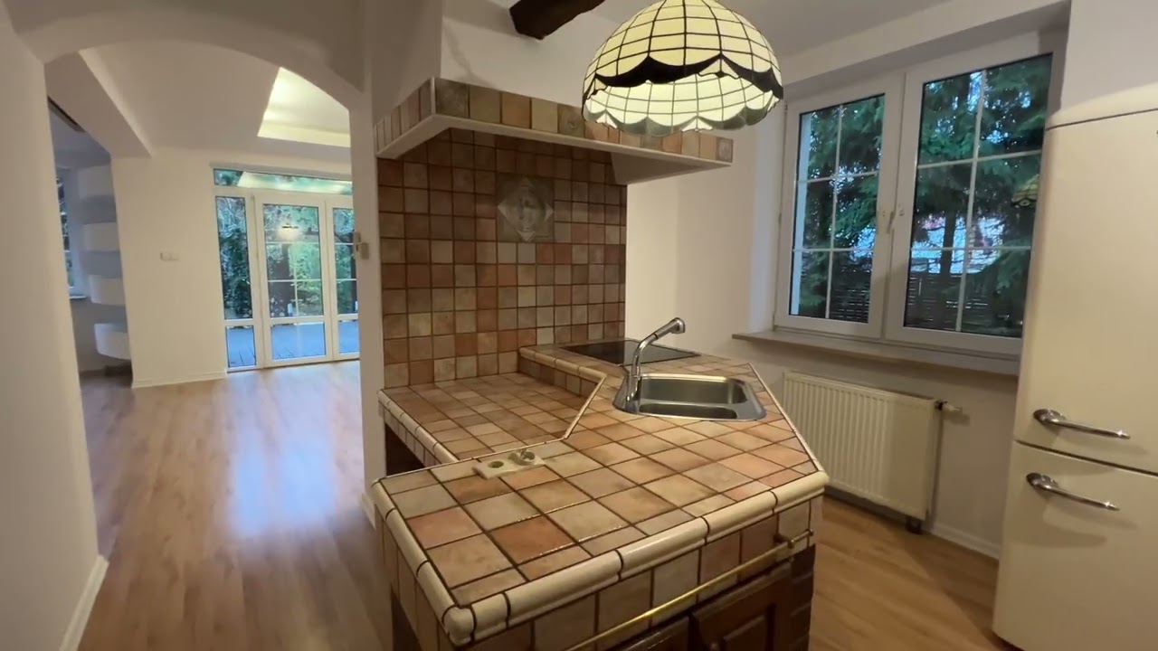 Dom w Józefowie przestronny  idealny dla rodziny