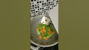 Thumbnail of masak capcay cuma pakai sawi sama wortel, bisa kok! #capcaysayur #asmr #masaksimple #noribetribet