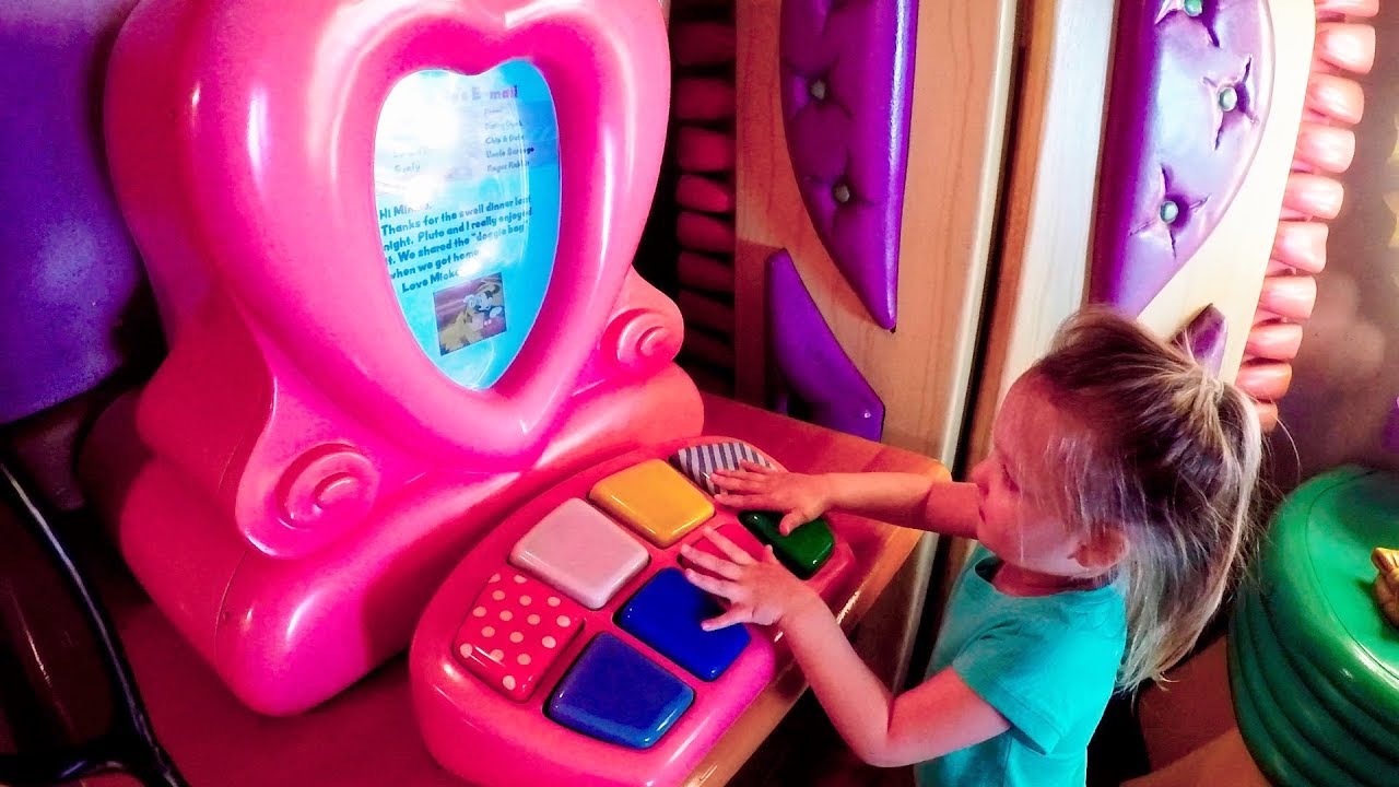 Cora Visiting Minnie Mouse and Playing With Toys at Her House